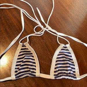 Montce bikini top